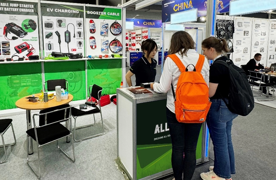 Coinvolgere colleghi globali per esplorare le opportunit&agrave; del settore | Zhejiang All Road Industrial &amp; Trade partecipa alla fiera internazionale dei ricambi auto di Francoforte